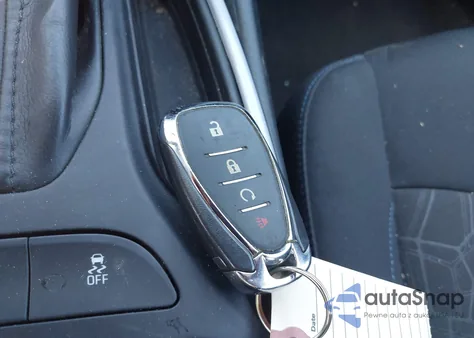 2017 Chevrolet Volt Lt z USA, uszkodzony, nr VIN 1G1RC6S51HU177275